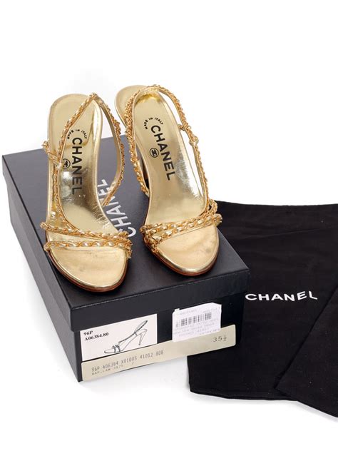 comment taille chaussures chanel|chanel sandals official website.